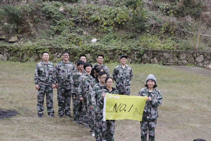 高端拉床,專用機(jī)床,內(nèi)拉床,外拉床,數(shù)控機(jī)床,自動(dòng)化生產(chǎn)線,工業(yè)機(jī)器人