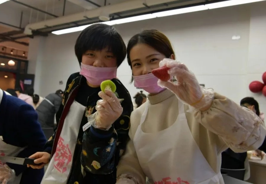 高端拉床,專用機床,內(nèi)拉床,外拉床,數(shù)控機床,自動化生產(chǎn)線,工業(yè)機器人,拉床,拉刀,自動化