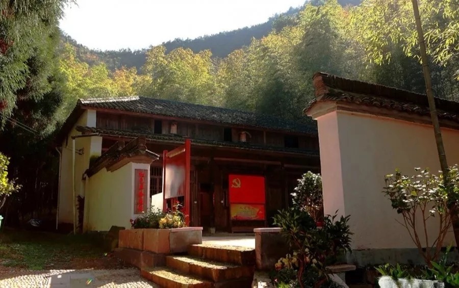 高端拉床,專用機床,內(nèi)拉床,外拉床,數(shù)控機床,自動化生產(chǎn)線,工業(yè)機器人,拉床,拉刀,自動化