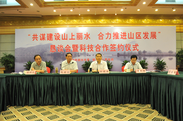 高端拉床,專用機床,內(nèi)拉床,外拉床,數(shù)控機床,自動化生產(chǎn)線,工業(yè)機器人,拉床,拉刀,自動化