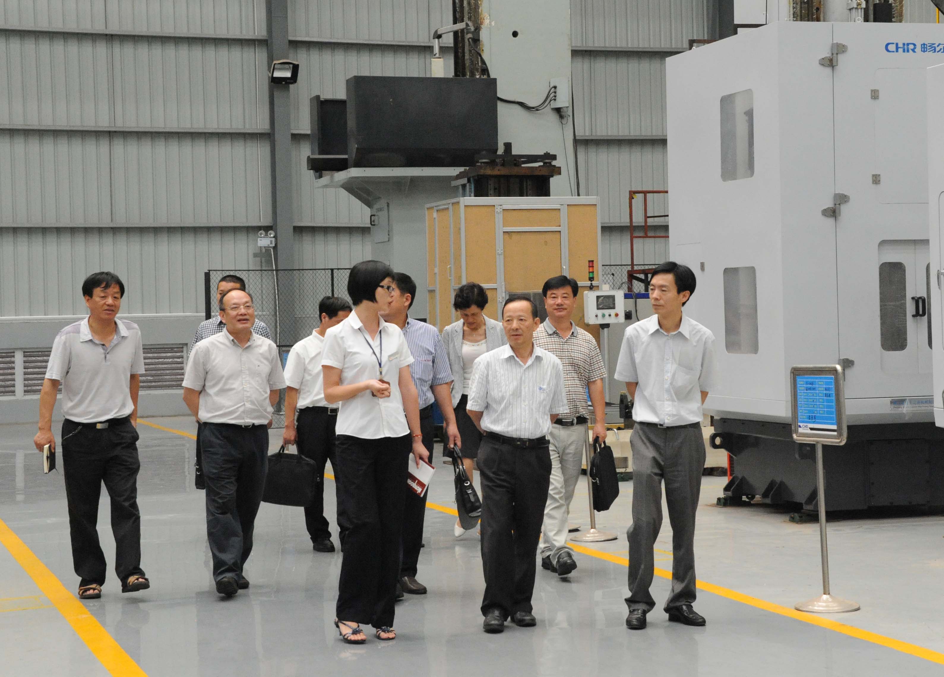 高端拉床,專用機(jī)床,內(nèi)拉床,外拉床,數(shù)控機(jī)床,自動化生產(chǎn)線,工業(yè)機(jī)器人,拉床,拉刀,自動化